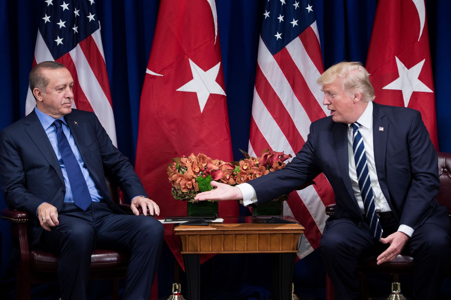 Τηλεφωνική επικοινωνία Ερντογάν και Τραμπ – Τί συζήτησαν
