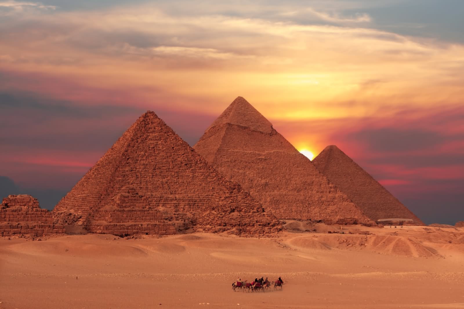 Να γιατί έφτιαξαν  σε όλο τον πλανήτη πυραμίδες (βίντεο)
