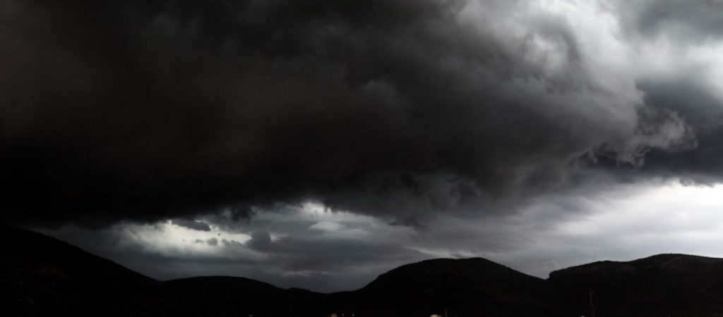 Καιρός: Έρχεται νέα κακοκαιρία – Που και πότε θα «χτυπήσουν» τα ισχυρά φαινόμενα