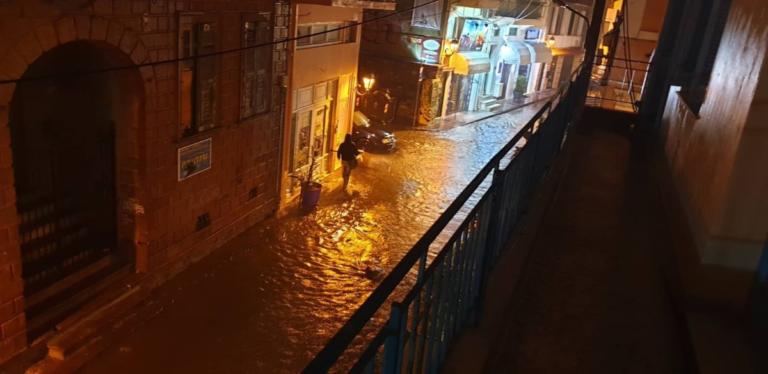 Λέσβος: Σφοδρές βροχοπτώσεις σαρώνουν το νησί- Ποτάμια οι δρόμοι