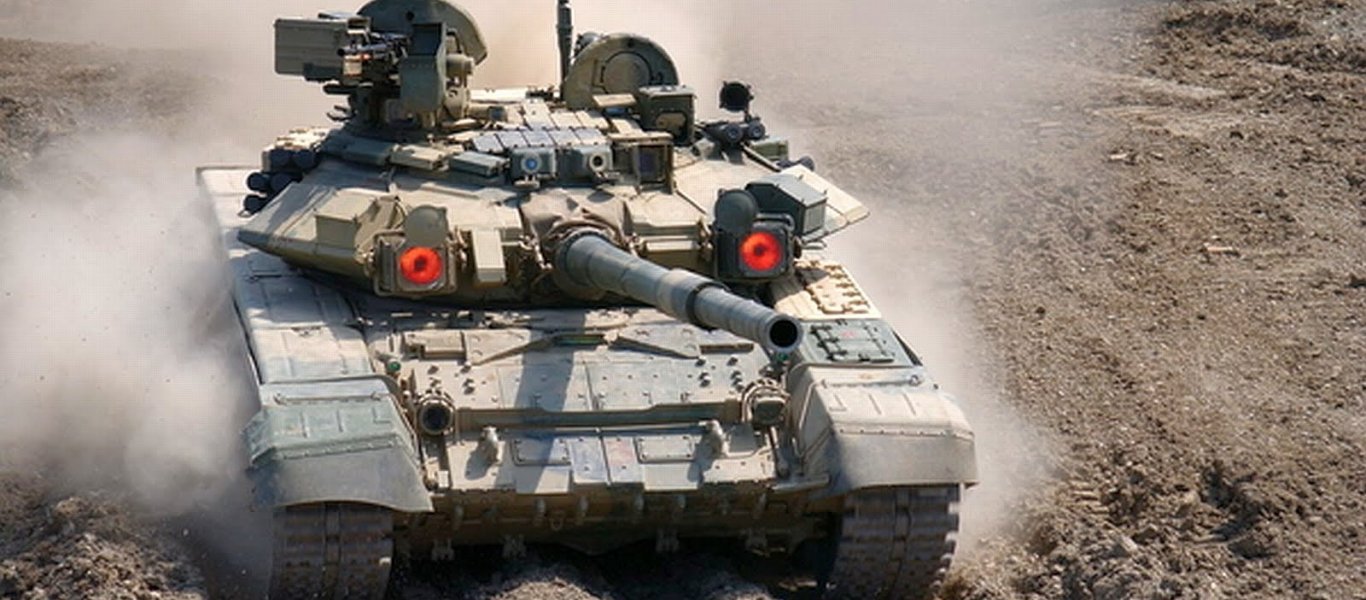 Άσκηση ρωσικών Τ-90 και Α/Κ πυροβόλων με πραγματικά πυρά (βίντεο)