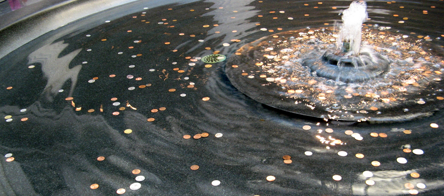 Γιατί πετάμε κέρματα στα συντριβάνια;