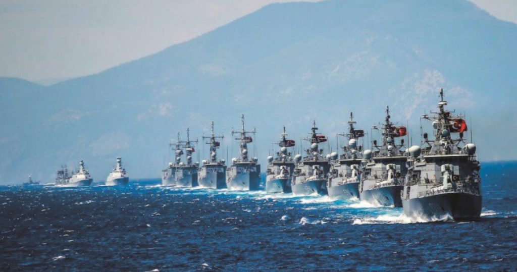 Απειλή πολέμου από τον Τούρκο ΥΠΑΜ Χουλουσί Ακάρ: «Θα υπερασπιστούμε τα δικαιώματά μας σε Αιγαίο και Ανατολική Μεσόγειο»