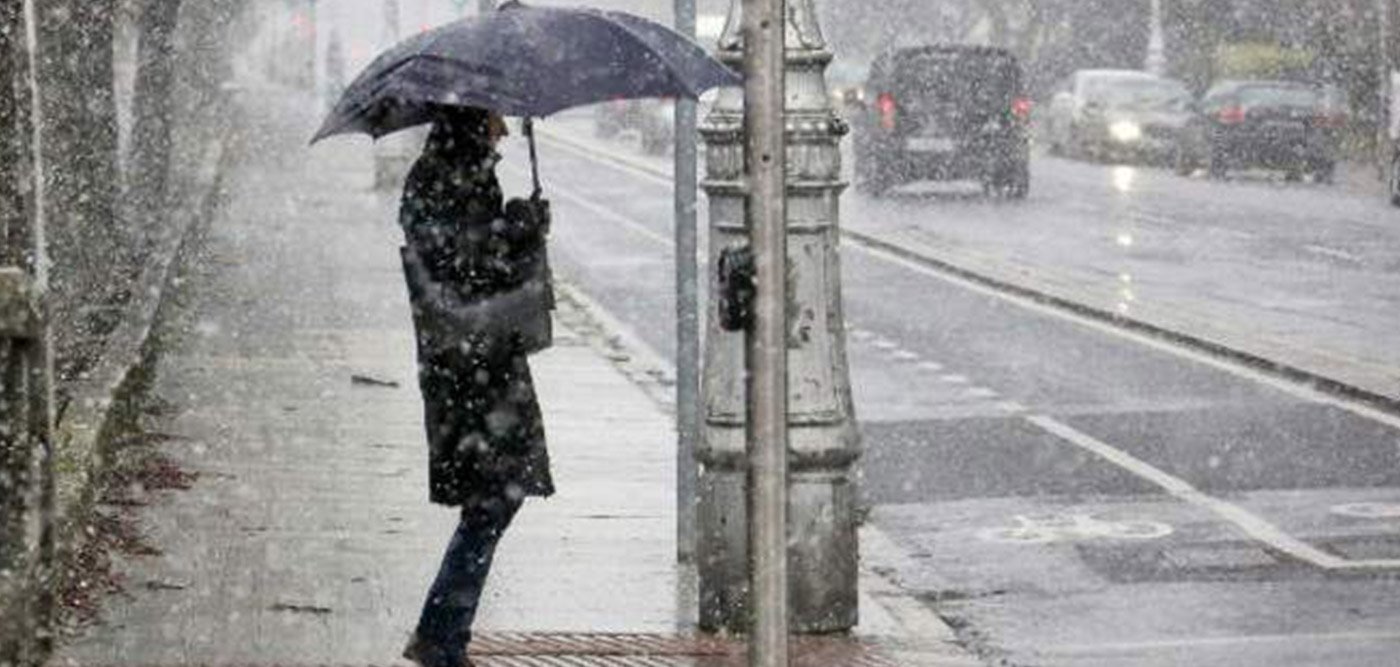Η κακοκαιρία χτυπάει την χώρα: Χιόνια και καταιγίδες παντού – Ο χειμώνας ήρθε