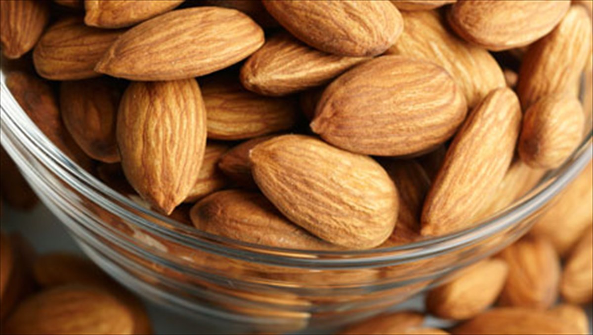 Από ποιον καρκίνο προστατεύουν τα αμύγδαλα – Μειώνουν ακόμα και τη χοληστερίνη