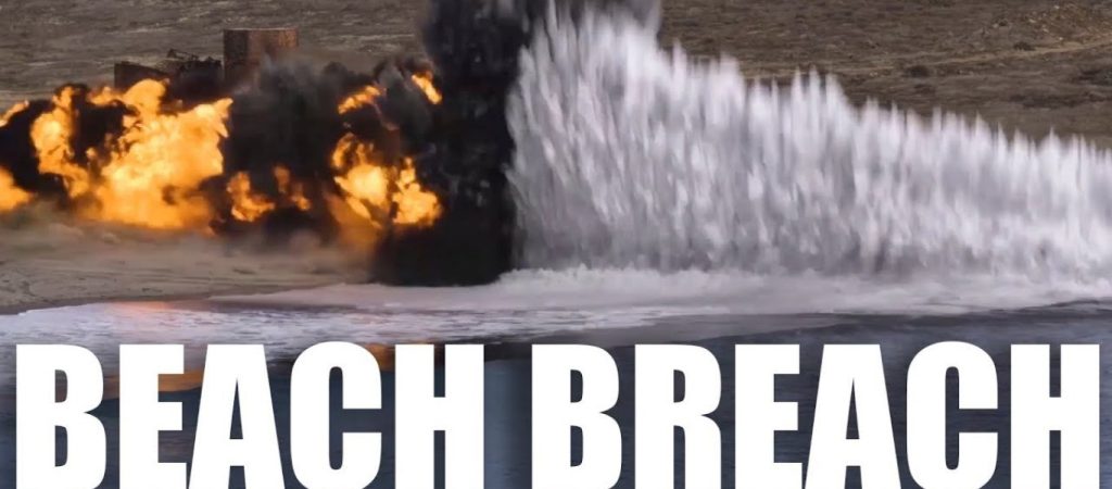 Αμερικανοί Πεζοναύτες: Έτσι «καθαρίζουν» τις ακτές πριν από απόβαση