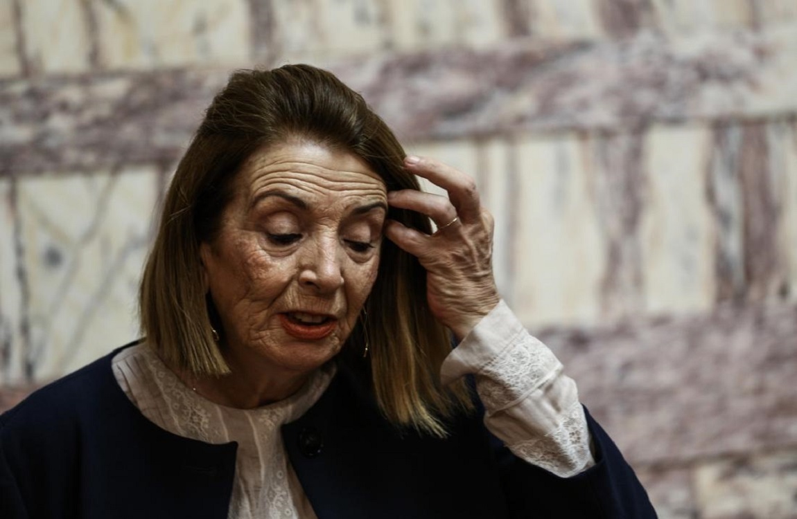 Η αντιπρόεδρος της Βουλής Τ.Χριστοδουλοπούλου αποκάλεσε στο κοινοβούλιο τους Σκοπιανούς «Μακεδόνες»! (βίντεο)