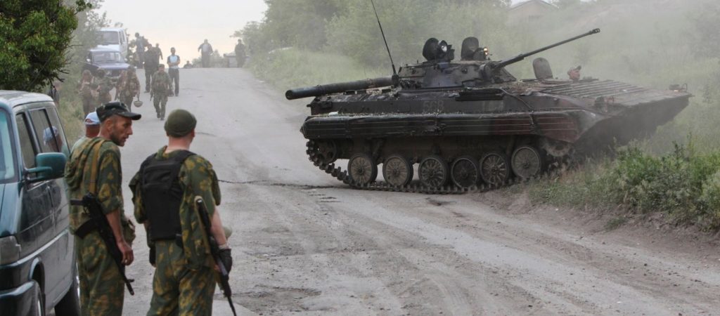 Αν. Ουκρανία: Βλήματα των 120 χλστ. πέφτουν στις γραμμές των δυνάμεων του Ντόνετσκ (βίντεο)