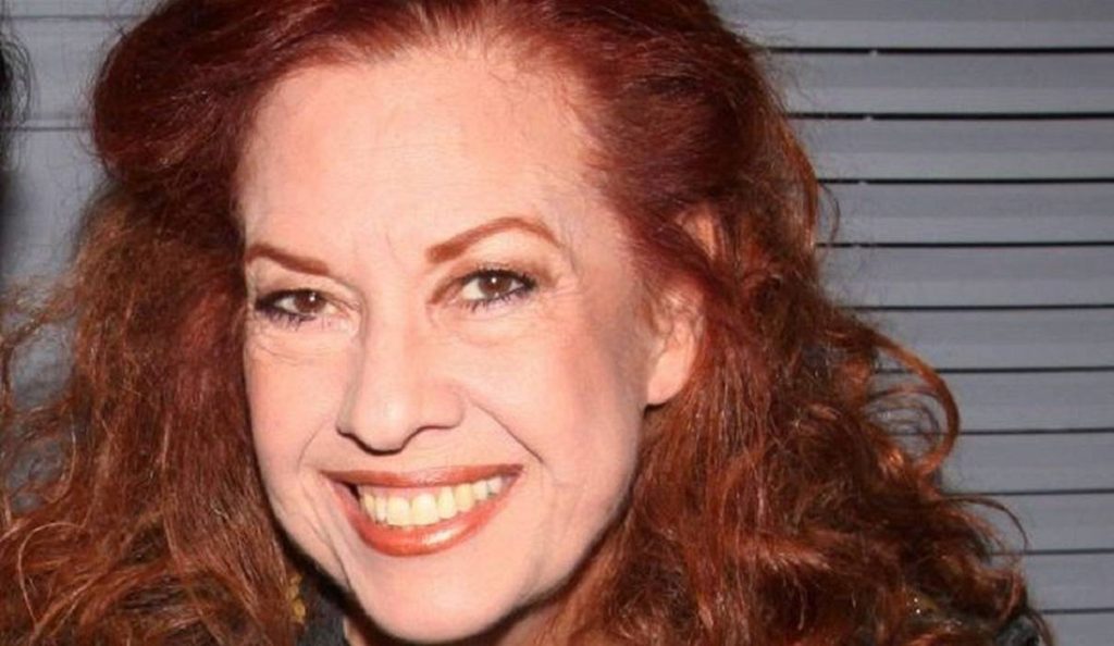 Δεν το πίστευε η Νεφέλη Ορφανού: Έμαθε on camera για το θάνατο του «αδελφού» της Νίκου Κούρου (βίντεο)