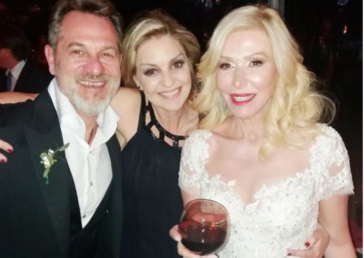 Παντρεύτηκε η Λίζα Δουκακάρου – Ο ξέφρενος χορός της νύφης στο πάρτι του γάμου (φώτο-βίντεο)