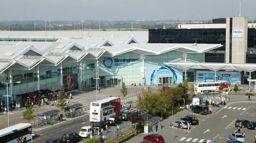 Βρετανία: Κλειστό το αεροδρόμιο του Μπέρμιγχαμ – Σφάλμα στον έλεγχο της εναέριας κυκλοφορίας (φωτο)