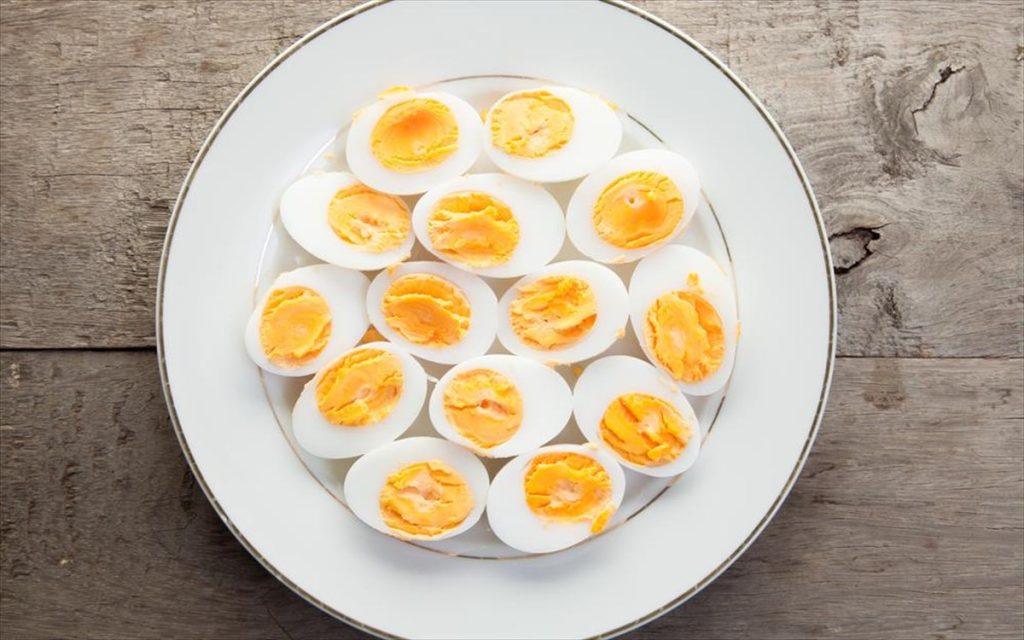 Δείτε τι θα συμβεί αν τρώτε 3 βραστά αυγά την ημέρα για ένα μήνα