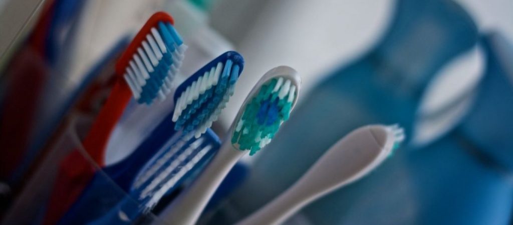 Το λάθος που κάνουν οι περισσότεροι με την οδοντόβουρτσα