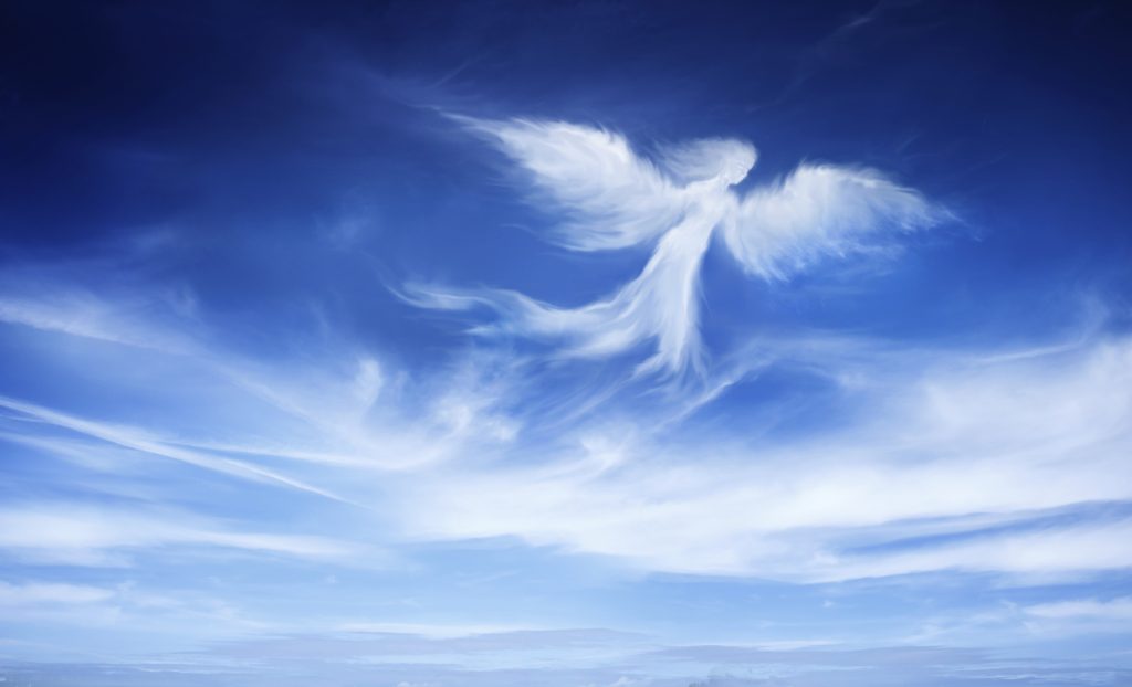 Οι ψυχές ζουν και μας βλέπουν από ψηλα