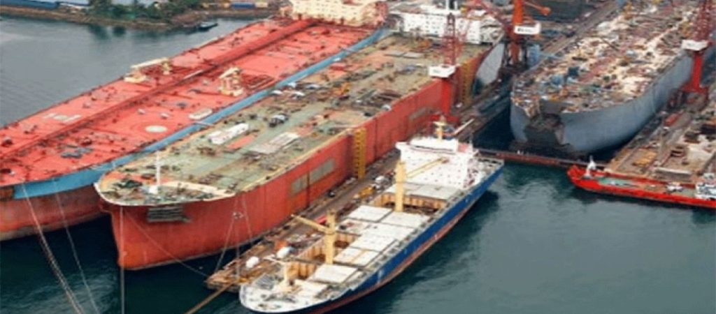 Περίπου 4,7 δισ. δολάρια έχουν ξοδέψει οι Έλληνες εφοπλιστές μέσα στο 2018  για αγορές 292 πλοίων