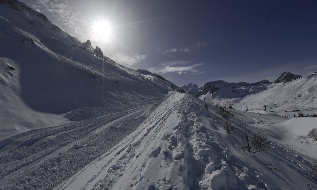 «Θαύμα» στις Άλπεις: Ζωντανό ανασύρθηκε 12χρονο αγόρι που έμεινε για 40 λεπτά θαμμένο στο χιόνι