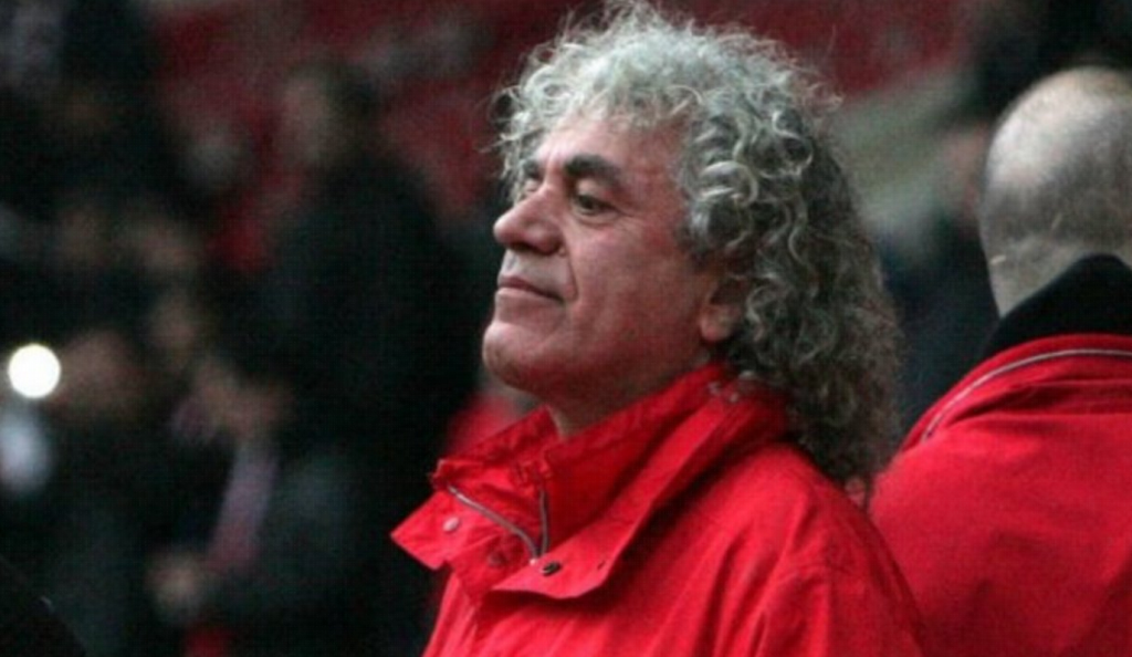 Δείτε την on camera εμφάνιση του Τάκη Τσουκαλά το 1992- Αποκλείεται να τον αναγνωρίζατε (βίντεο)