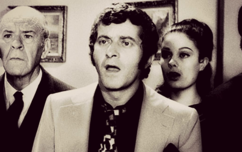 Αλέκος Τζανετάκος: Έκανε 17 αρραβώνες & έτρωγε καρπαζιές από τον Κωνσταντάρα από τις 6 το πρωί μέχρι τη μία τη νύχτα