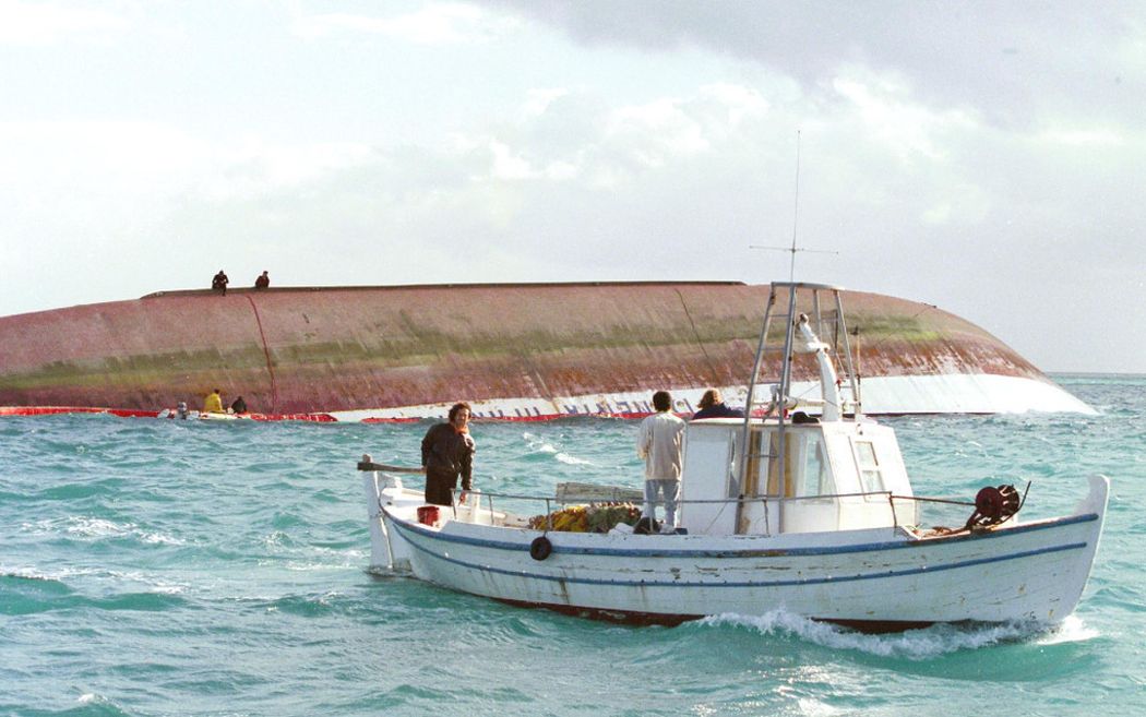Το τραγικό ναυάγιο του «Δυστός» ανοιχτά της Κύμης το 1996 – Η συγκλονιστική μαρτυρία του μοναδικού επιζώντα