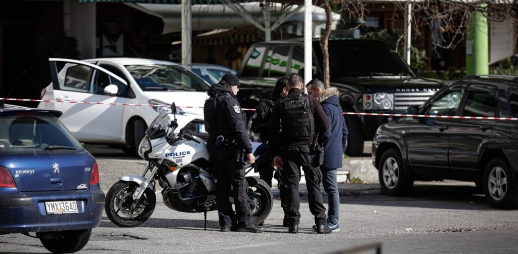 Απαγωγή Νίκου Μαυρίκου: Τα ποτά «μπόμπες», το λαθρεμπόριο «μαϊμού» τσιγάρων και η μαφία Μενιδίου και Ασπροπύργου