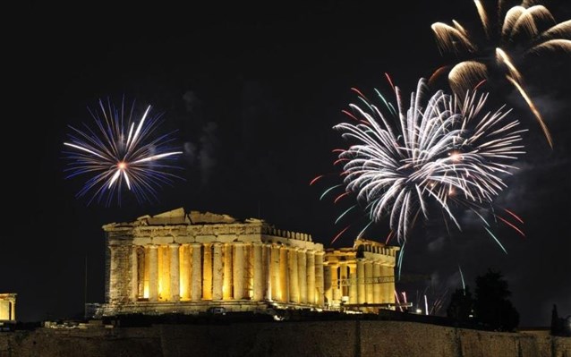 Πώς θα υποδεχτεί η Αθήνα το 2019: Πρωτοχρονιάτικες εκδηλώσεις με φόντο τον Παρθενώνα