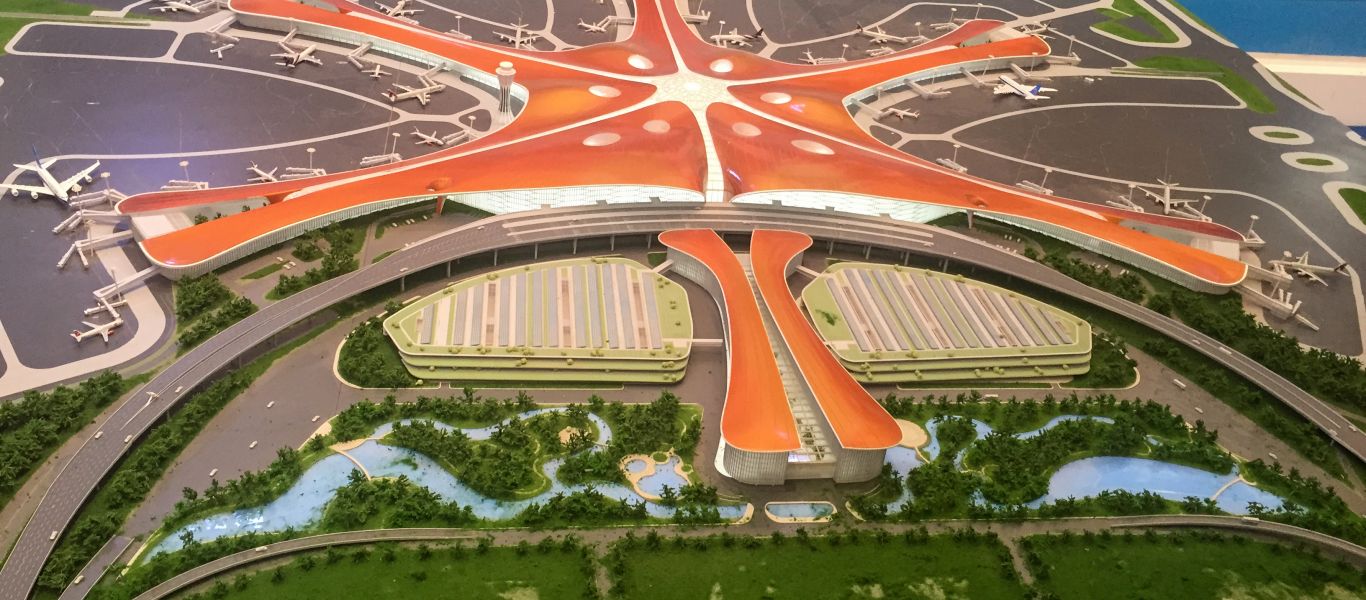 Δείτε το… «διαστημικό» νέο αεροδρόμιο του Πεκίνου