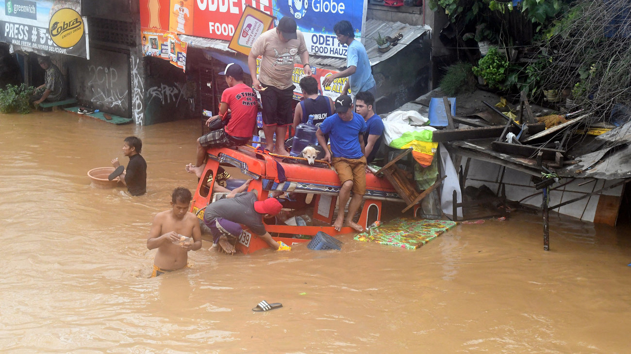 Έφτασαν τους 85 οι νεκροί από τις κατολισθήσεις και τις πλημμύρες στις Φιλιππίνες