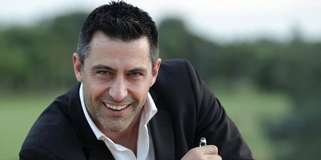 Συγκινεί η σύζυγος του Κωνσταντίνου Αγγελίδη: Η συνάντηση με τον γιο του και το πάρτυ για τα γενέθλιά του (βίντεο)