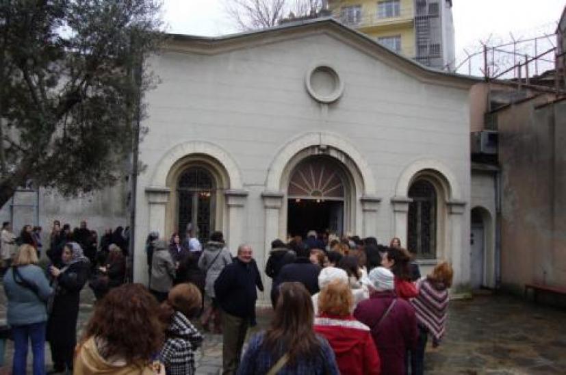 «Άϊ Πρώτη του μηνός»: Η ορθόδοξη Εκκλησία που πηγαίνουν οι Τούρκοι για να προσευχηθούν στην Παναγία (φωτο)