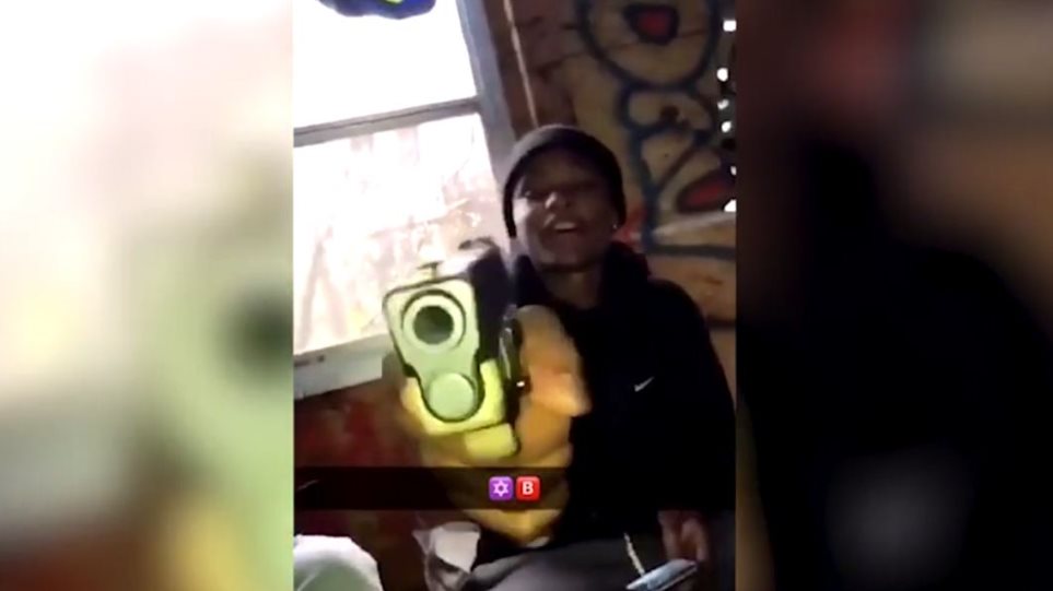 Τζόρτζια: Δύο έφηβοι έπαιζαν με τα όπλα τους όταν ο ένας σκότωσε κατά λάθος τον άλλον και έπειτα αυτοκτόνησε (βίντεο)