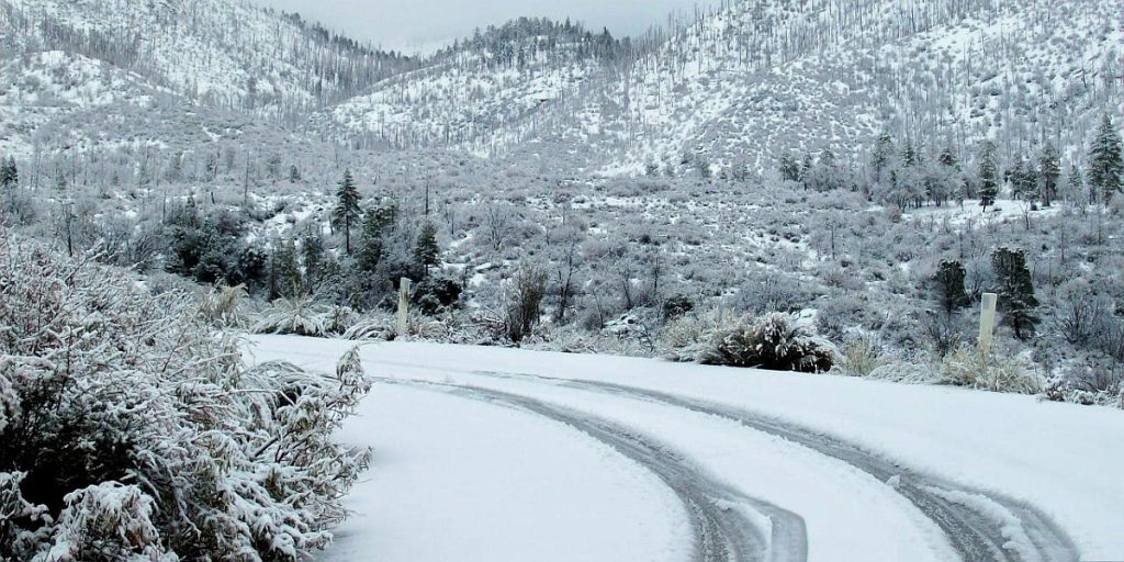 Δήμος Χορτιάτη: Στέλνει sms με «οδηγίες επιβίωσης» στα χιόνια στους δημότες