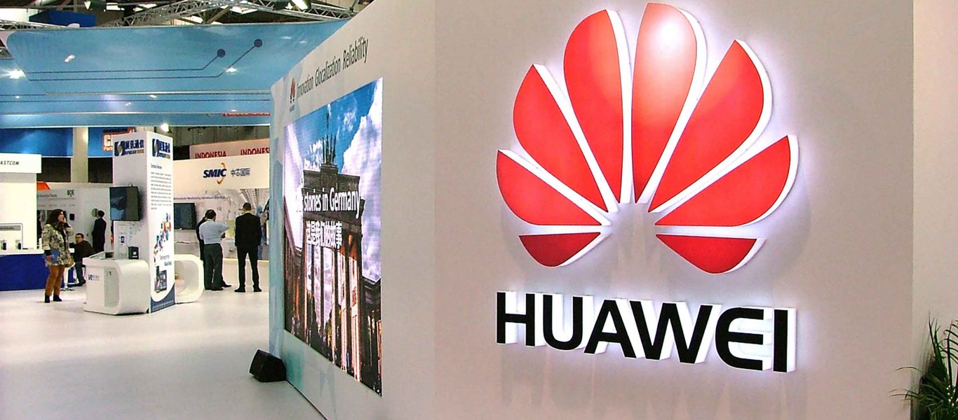 Ευχές της Huawei για το 2019 με… iPhone! – Πως τιμωρήθηκαν (βίντεο)