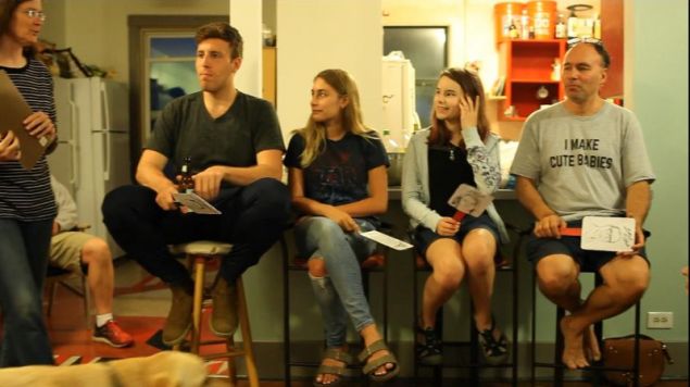 Έκαναν 2 παιδιά πριν γνωριστούν – Βρήκε τον ανώνυμο δωρητή σπέρματος μέσω social media και ερωτεύτηκαν (φωτο – βίντεο)