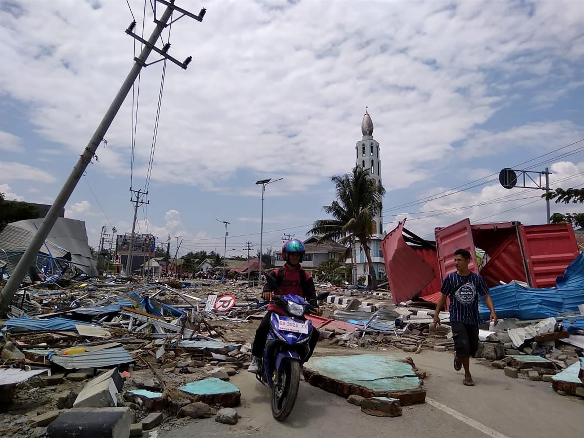 Νέα ισχυρή σεισμική δόνηση 7 Ρίχτερ στην Ινδονησία