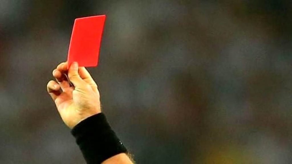 Οπαδοί ξυλοκόπησαν 16χρονο διαιτητή στην Ιταλία – Τον έστειλαν στο νοσοκομείο (φώτο)