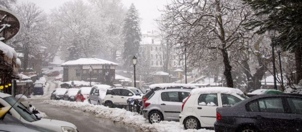 Δείτε ποιοι δρόμοι παραμένουν κλειστοί στη Θεσσαλονίκη- Πού χρειάζονται αλυσίδες