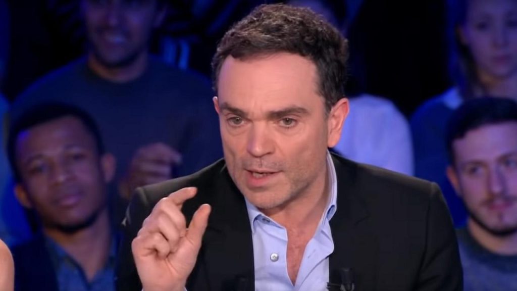 Ξεσηκώθηκαν οι Γαλλίδες για τα σχόλια γνωστού συγγραφέα για τις 50άρες- Τι του απαντούν (upd)