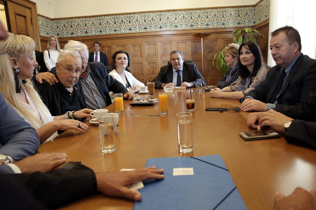 Κουντουρά και Κόκκαλης δεν θα πάνε στη συνεδρίαση της ΚΟ των ΑΝΕΛ