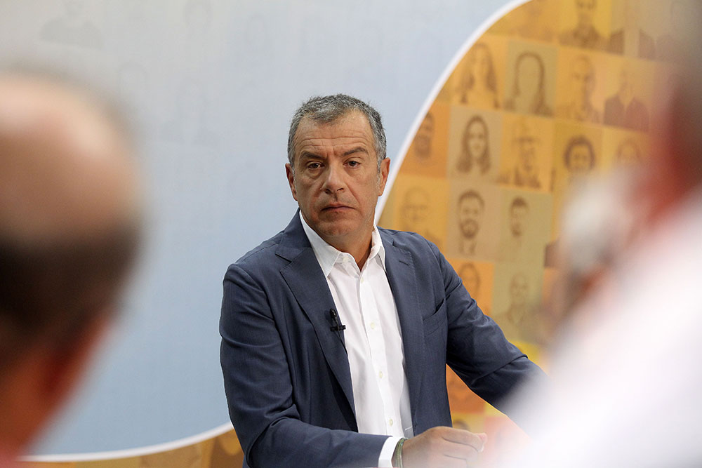 Μπέρδεμα στο Ποτάμι: Πρώτα ψήφο εμπιστοσύνης και μετά η συμφωνία στη Βουλή, λένε οι βουλευτές