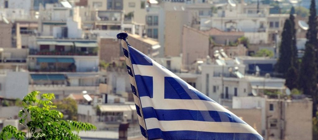 Κλείνουν παραθυράκια για ξέπλυμα χρήματος μέσω golden visa – Η τροπολογία που κατατέθηκε στη Βουλή