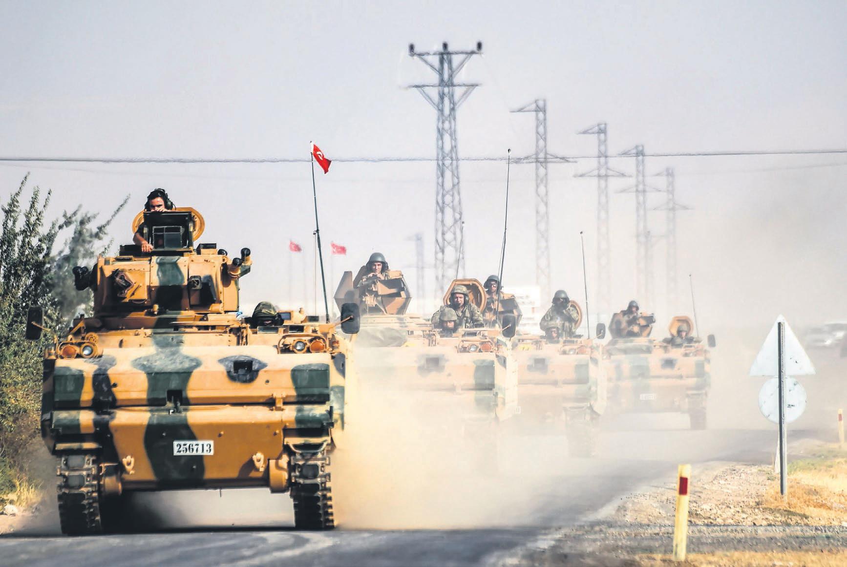 Νέες μονάδες ειδικών δυνάμεων στέλνει η Τουρκία στα σύνορα με τη Συρία