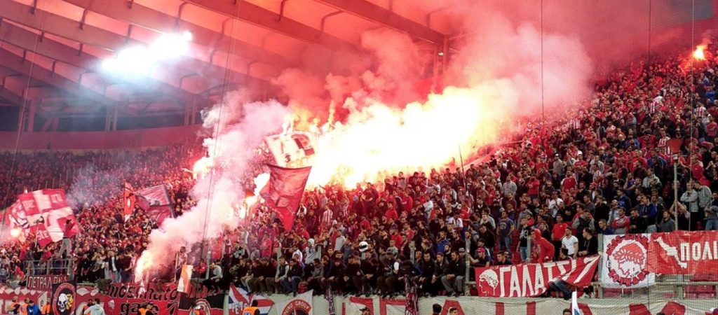 UEFA: «Καμπάνα» κεκλεισμένων των θυρών και βαρύ πρόστιμο στον Ολυμπιακό για το παιχνίδι με τη Μίλαν