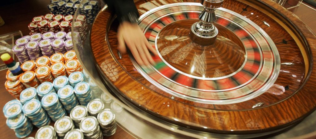 Γόνος επιχειρηματικής οικογένειας καταδικάστηκε για ξυλοδαρμό μετά από συναλλαγές σε καζίνο – «Θα σε θάψουμε»