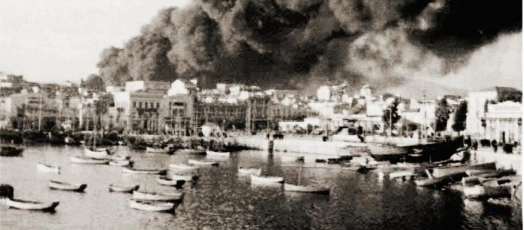 Σαν σήμερα: Ο βομβαρδισμός του Πειραιά το 1944 (βίντεο)