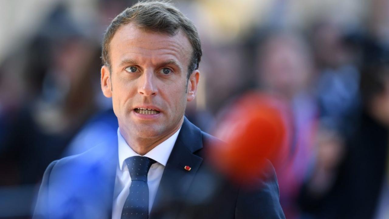 Ε. Μακρόν: Δε θα συμμετάσχει στο φετινό φόρουμ του Νταβός λόγω των «κίτρινων γιλεκών»