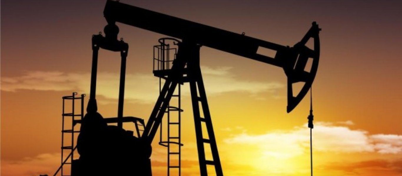 Ρωσία: Μειώνει την παραγωγή πετρελαίου κατά 30.000 βαρέλια ημερησίως