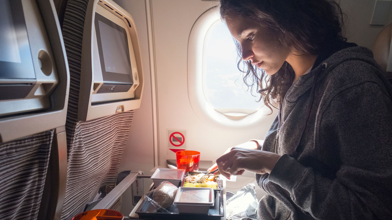 Δέκα πράγματα που δεν γνωρίζεις για το φαγητό του αεροπλάνου