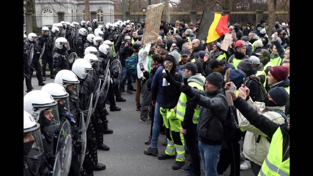 Βέλγιο: Νεκρός διαδηλωτής των «κίτρινων γιλέκων»