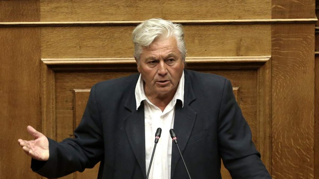 Θ.Παπαχριστόπουλος: «Τέσσερις βουλευτές των ΑΝΕΛ θα δώσουν ψήφο εμπιστοσύνης»