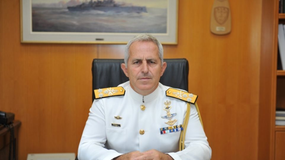 Ιταλός φαρσέρ έφτιαξε ψεύτικο λογαριασμό στο Twitter του νέου υπουργού Εθνικής Αμυνας ναύαρχου Ε.Αποστολάκη (φωτο)